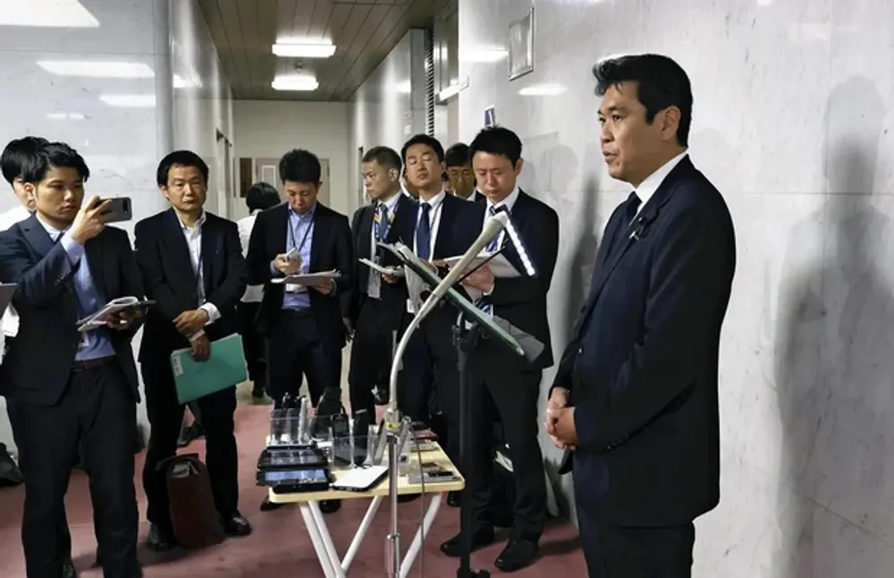 「教育基本法１４条」違反認定